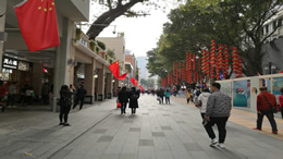 黄日华爱妻梁洁华6日13日于红?世界殡仪设灵